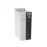 Danfoss 丹佛斯VLT自动驱动360 FC-360H22KT4E20H2BXCDXXSXXXXALBX 三相380-415V 22千瓦/30马力