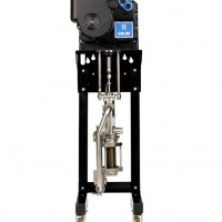 Graco E-Flo DCi 4 球电动泵、1500cc、3 HP、380-480 VAC 3 相、不锈钢铬下缸体、三夹卡箍、支架| YD4581