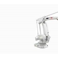 ABB IRB760-450/3.18四轴机器人可以快速移动或快速旋转大型重型产品，且动作平稳以保护产品。